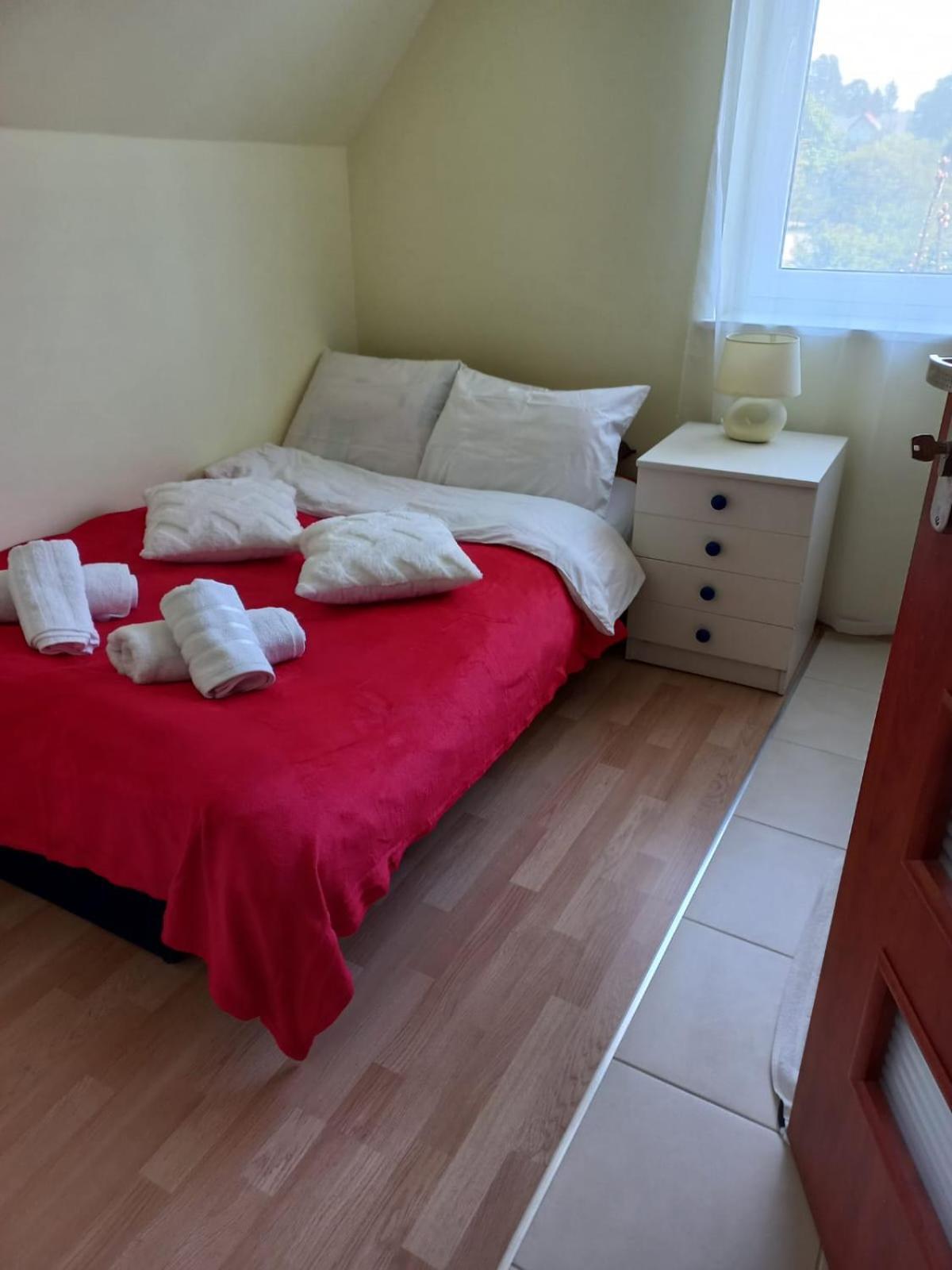 Apartamenty Junona Nad Morzem, W Domu Z Ogrodem, Obok Stegna I Jantar Junoszyno Exteriér fotografie