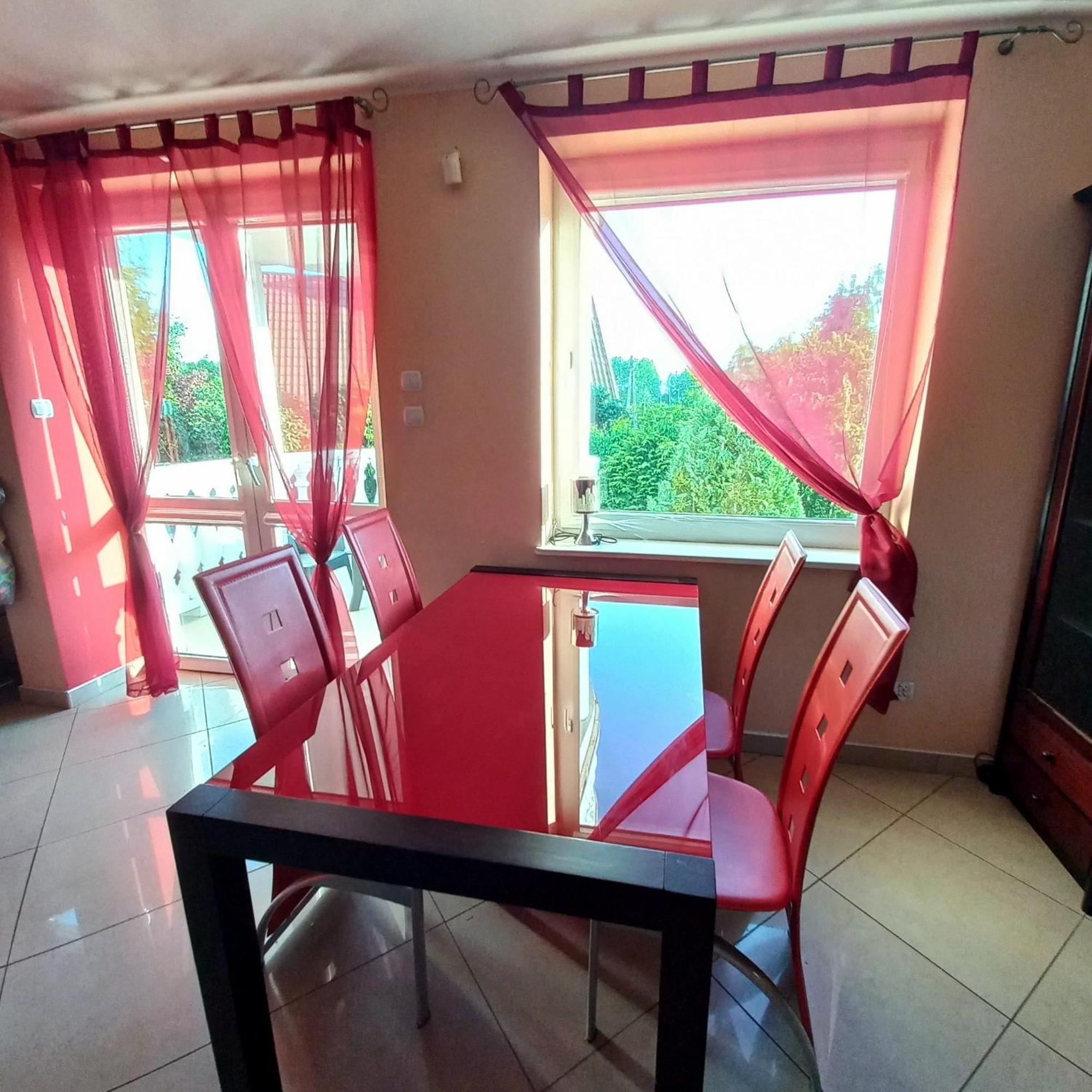 Apartamenty Junona Nad Morzem, W Domu Z Ogrodem, Obok Stegna I Jantar Junoszyno Exteriér fotografie