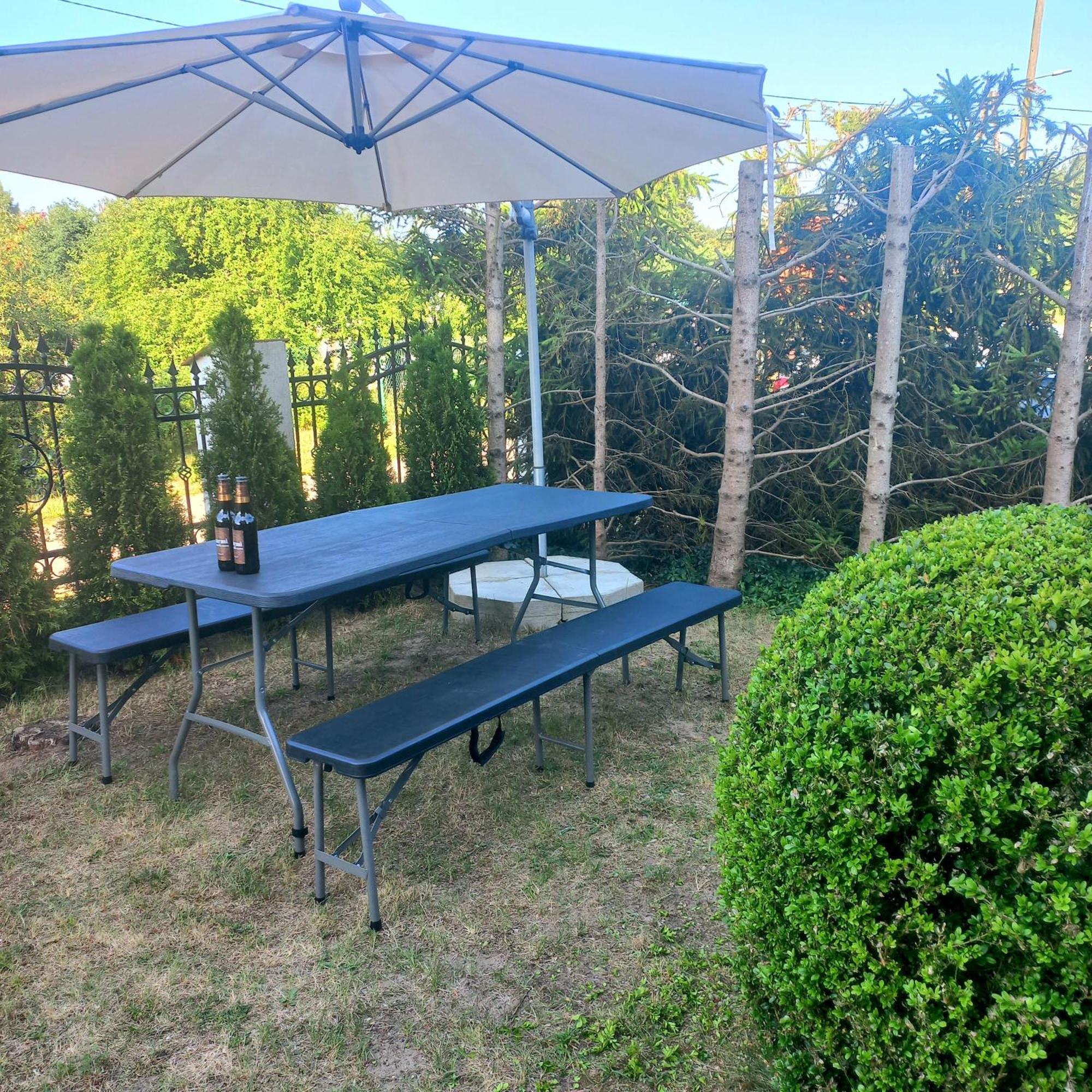 Apartamenty Junona Nad Morzem, W Domu Z Ogrodem, Obok Stegna I Jantar Junoszyno Exteriér fotografie